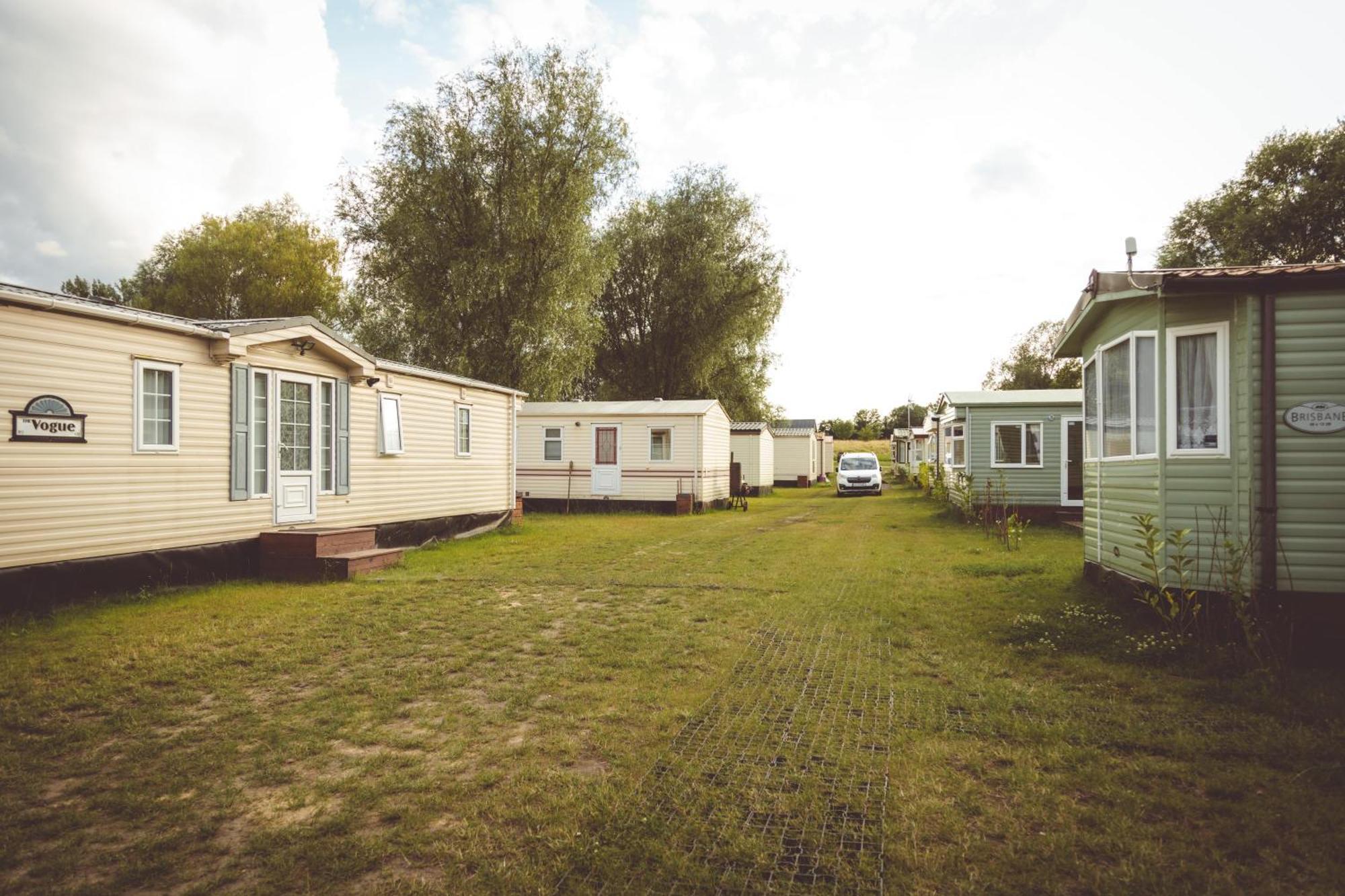 Villa Osrodek Wypoczynkowy "Marina Rozbejko" Myślibórz Exterior foto